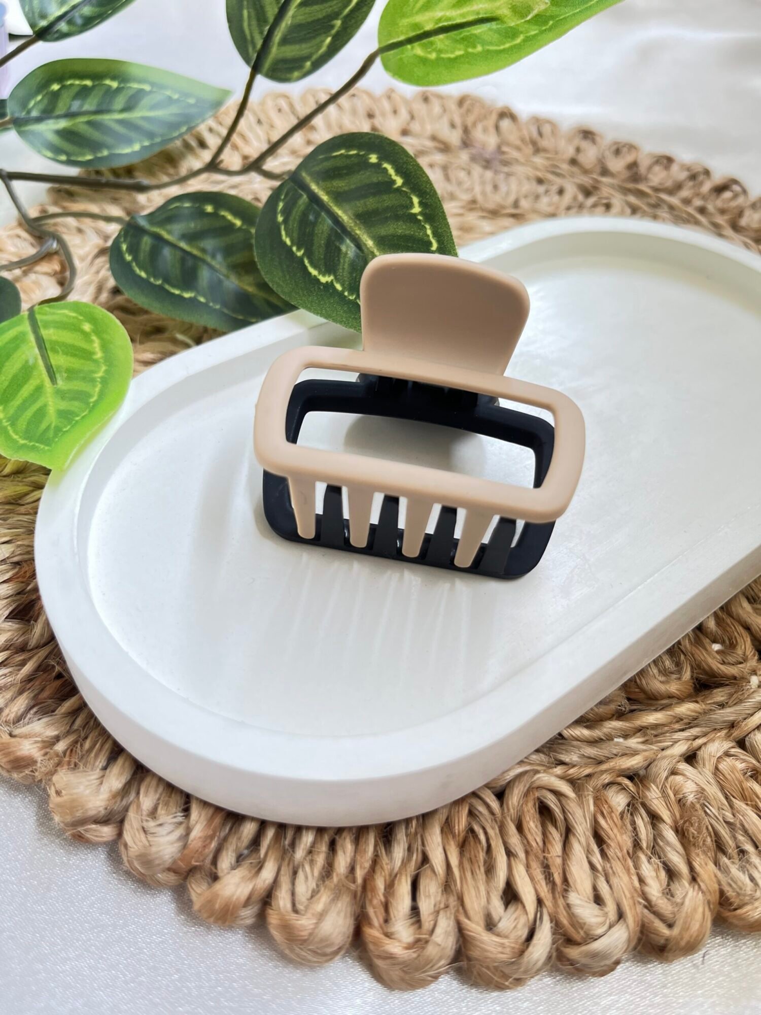 Korean Square Design Hair Claw Clip - Image 2