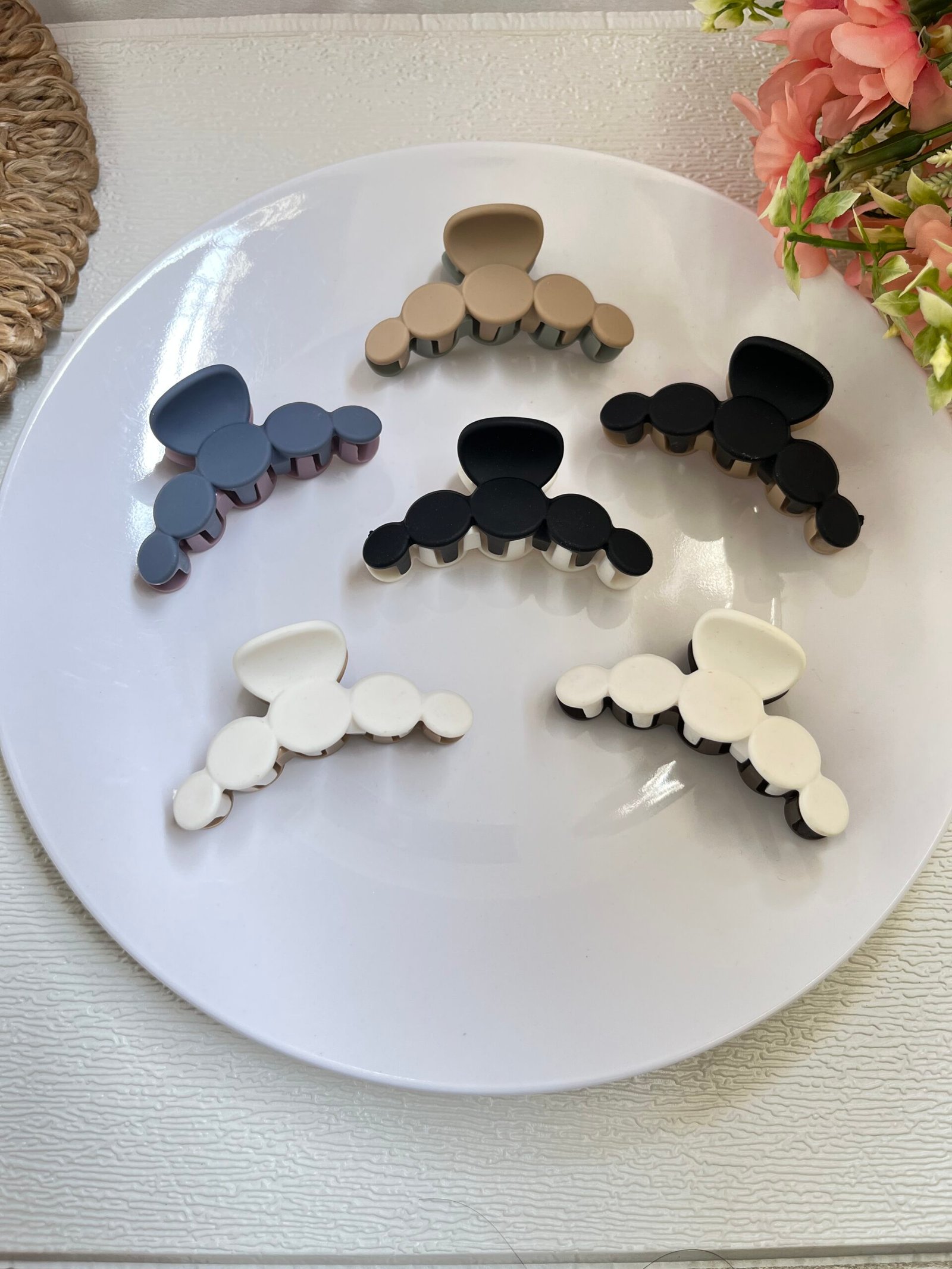 Korean Round Design Hair Claw Clip
